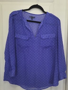 Gap Purple Dot Print Split V Blouse